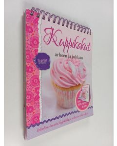 käytetty teos Kuppikakut arkeen ja juhlaan