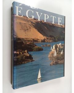 Kirjailijan Giovanni Caselli & Alberto Guido Rossi käytetty kirja Egypte