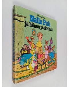 Kirjailijan Walt Disney käytetty kirja Nalle Puh ja hänen ystävänsä