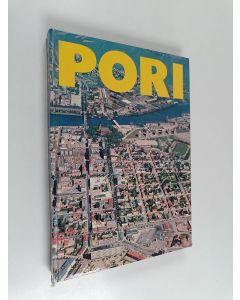 Tekijän Leena ym. Teinilä  käytetty kirja Pori
