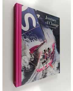 Kirjailijan Yvonne Gordon & Corinna Halloran ym. käytetty kirja Journey of Change : Women Pushing Boundaries