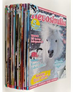 käytetty teos Hevoshullu vuosikerta 2021 (1-26)