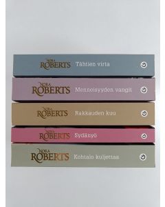 Kirjailijan Nora Roberts käytetty kirja Nora Roberts -paketti (5 kirjaa) : Tähtien virta ; Menneisyyden vangit ; Sydänyö ; Rakkauden kuu ; Kohtalo kuljettaa