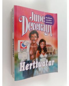 Kirjailijan Jude Deveraux käytetty kirja Herttuatar