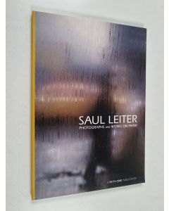 Kirjailijan Saul Leiter käytetty kirja Photographs and works on paper