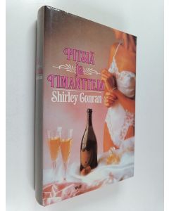 Kirjailijan Shirley Conran käytetty kirja Pitsiä ja timantteja