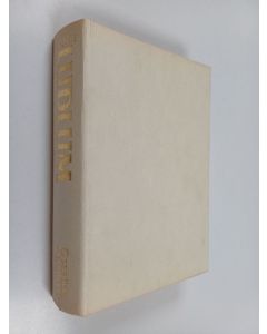Kirjailijan Robert Ludlum käytetty kirja Operation honkong