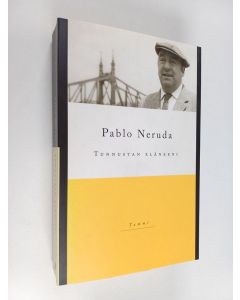 Kirjailijan Pablo Neruda käytetty kirja Tunnustan eläneeni