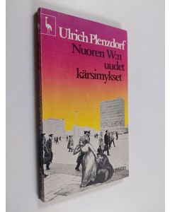 Kirjailijan Ulrich Plenzdorf käytetty kirja Nuoren W:n uudet kärsimykset