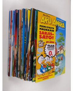 käytetty teos Aku Ankka puolivuosikerta 2010 (nrot 1-39)