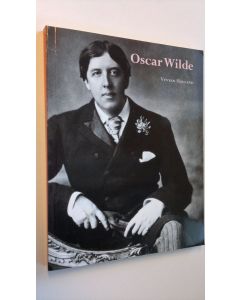 Kirjailijan Vyvyan Holland käytetty kirja Oscar Wilde