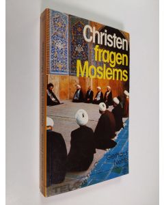 Kirjailijan Gerhard Nehls käytetty kirja Christen fragen Moslems