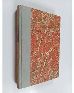 Kirjailijan P. G. Wodehouse käytetty kirja Possut piilosilla : iloinen romaani