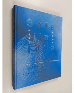 Kirjailijan Ilkka Hannula käytetty kirja Sata ilmiötä 2000 - 2020 : virtuaali-Helsinki ja kybermyyrä (ERINOMAINEN)