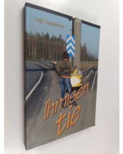 Kirjailijan Veijo Kainalainen käytetty kirja Ihmisen tie