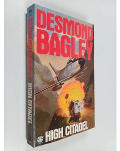 Kirjailijan Desmond Bagley käytetty kirja High Citadel