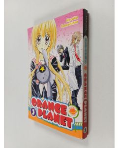 Kirjailijan Haruka Fukushima käytetty kirja Orange planet 3