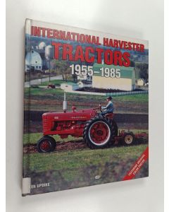 Kirjailijan Kenneth Updike käytetty kirja International Harvester tractors 1955-1985