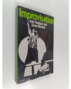Kirjailijan John H. Hodgson käytetty kirja Improvisation