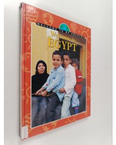 Kirjailijan Nicole Frank käytetty kirja Welcome to Egypt