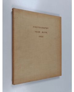 Kirjailijan Norman Hall käytetty kirja Photography Year Book 1955