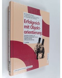 Kirjailijan Bernd Oestereich käytetty kirja Erfolgreich mit Objektorientierung - Vorgehensmodelle und Managementpraktiken für die objektorientierte Softwareentwicklung