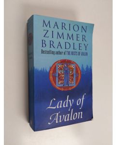 Kirjailijan Marion Zimmer Bradley käytetty kirja Lady of Avalon