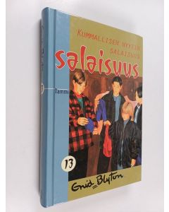 Kirjailijan Enid Blyton käytetty kirja Kummallisen nyytin salaisuus