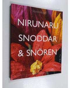 Kirjailijan Pirkko Toivanen käytetty kirja Nirunaru : Kiehtovien mallien ja ideoiden paperilanka = Snoddar & Snören : allt möjligt med papperssnöre