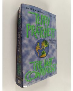 Kirjailijan Terry Pratchett käytetty kirja The Last Continent