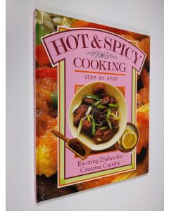 Kirjailijan Jillian Stewart käytetty kirja Hot & spicy cooking
