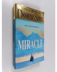 Kirjailijan Danielle Steel käytetty kirja Miracle
