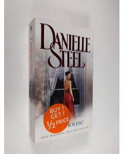 Kirjailijan Danielle Steel käytetty kirja The House