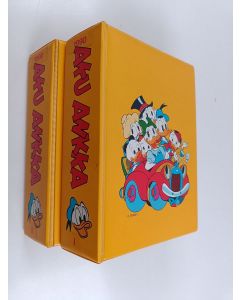 Kirjailijan Walt Disney käytetty teos Aku Ankka vuosikerta 1990 (1-52, 2 kansiota, puuttuu numerot 4, 7 ja 34)
