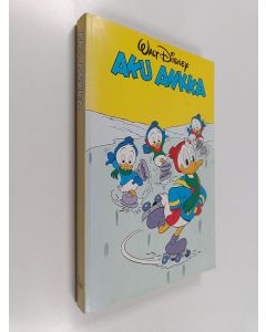 Kirjailijan Walt Disney käytetty kirja Aku Ankka neljännesvuosikerta 1/1996
