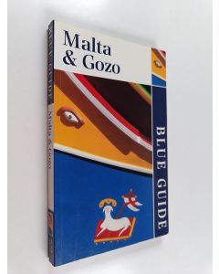 Kirjailijan Geoffrey Aquilina Ross käytetty kirja Malta and Gozo