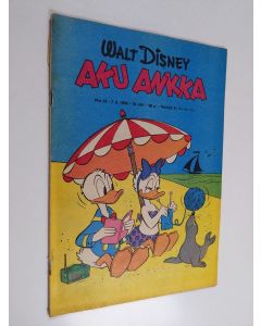 Kirjailijan Walt Disney käytetty teos Aku Ankka 32/1968