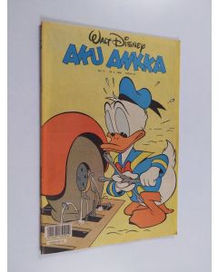 käytetty teos Aku Ankka N:o 13/1990