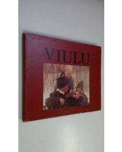Kirjailijan Robert Thomas Allen käytetty kirja Viulu
