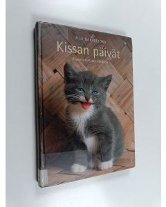 Kirjailijan Ulla Barvefjord käytetty kirja Kissan päivät : kissanomistajan käsikirja