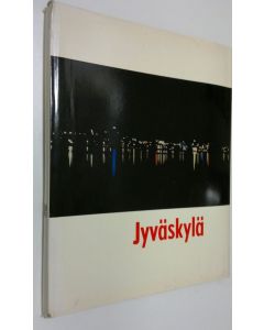 Tekijän Veli Järvinen  käytetty kirja Jyväskylä