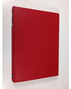 Kirjailijan Matti Hako käytetty kirja Aatteet ja vaatteet : Suomen työväen henkinen perinne