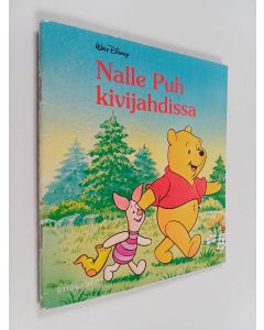 Kirjailijan Walt Disney käytetty teos Nalle Puh kivijahdissa