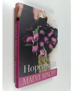 Kirjailijan Maeve Binchy käytetty kirja Hopeahäät