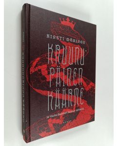 Kirjailijan Kirsti Mäkinen käytetty kirja Kruunupäinen käärme ja muita Suomen kansan tarinoita