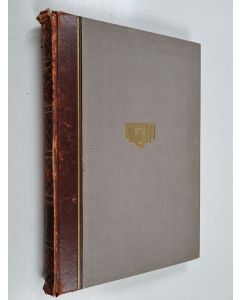 käytetty kirja Kotimaisia näyttämötaiteilijoita sanoin ja kuvin = Inhemska scenkonstnärer i ord och bild