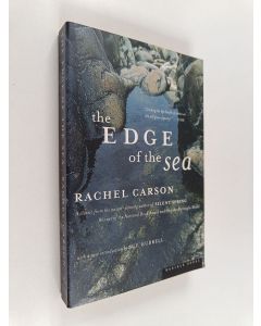 Kirjailijan Rachel Carson käytetty kirja The Edge of the Sea