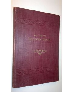 Kirjailijan M. D. Berlitz käytetty kirja Second Book for teaching English (1926)
