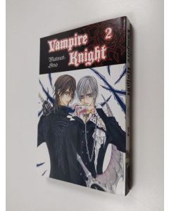 Kirjailijan Matsuri Hino käytetty kirja Vampire knight 2