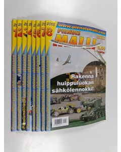 käytetty teos Pienoismalli vuosikerta 2005 (1-8)